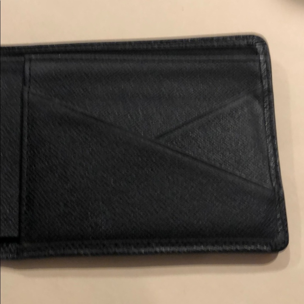 Louis Vuitton M30531 Multiple Wallet - Picture 3 of 3